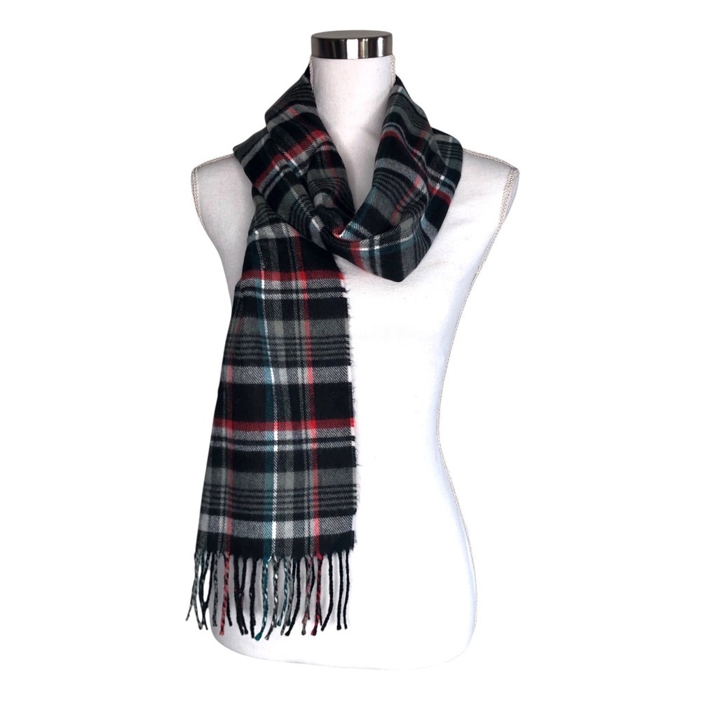 VINTAGE 90s Y2K Black Plaid Tartan 100% Cashmere Scarf Made in Scotland Fringe